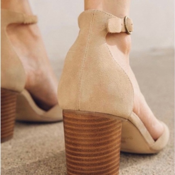 Soludos Women's Hazel Sandals 5.5 Sand Mid Height Heel Wedding Cocktail‎ Travel - Picture 3 of 16